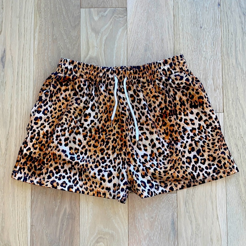 Leopard Print Lounge Shorts! 😍 NWOT! & Has Pockets!